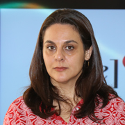 Patrícia Teixeira Tavano - Perfil Patrícia Teixeira Tavano - Perfil