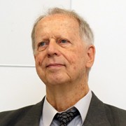 Peter Schweizer - Perfil