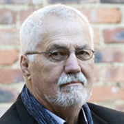 Peter Vale - Perfil