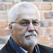 Peter Vale - Perfil