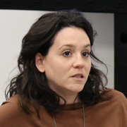 Raissa Wihby - Perfil
