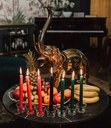Velas e frutas da celebração do Kwanzaa