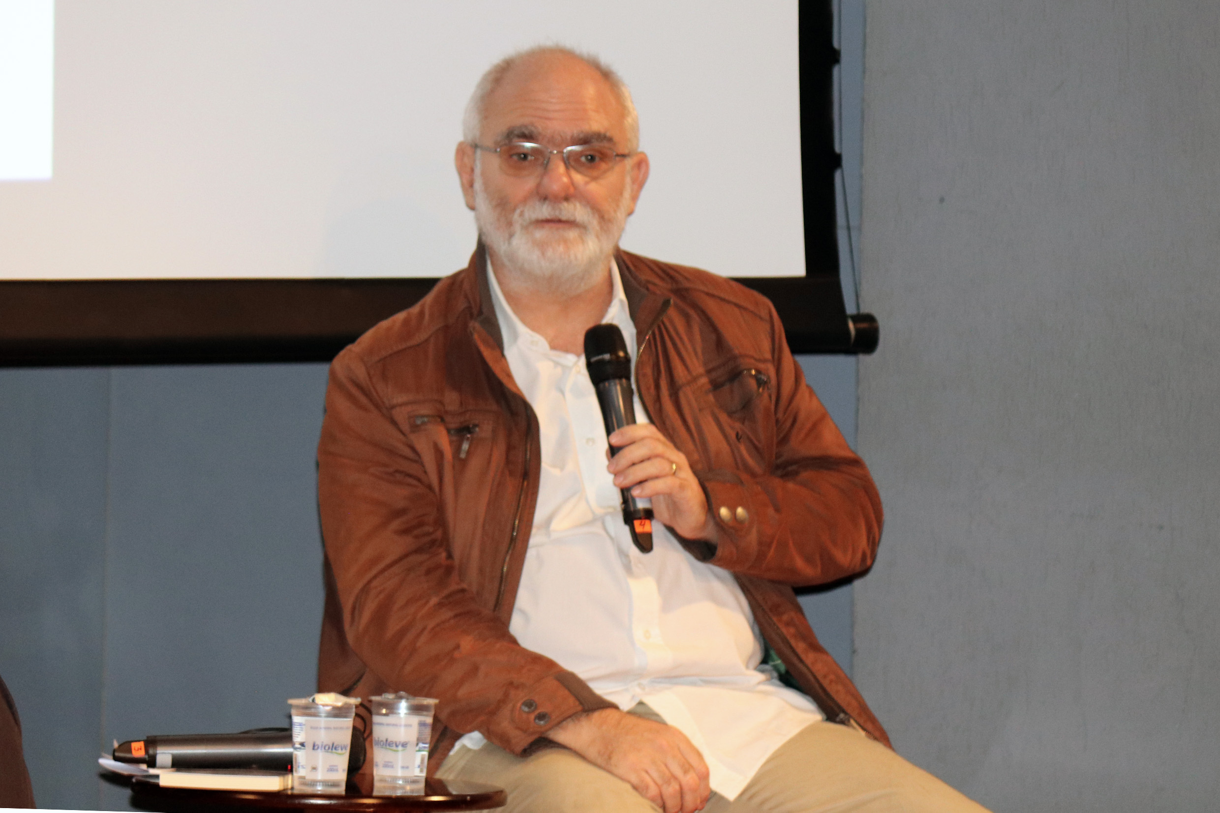 Célio Turino 