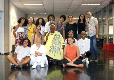 Conceição Evaristo e alunos