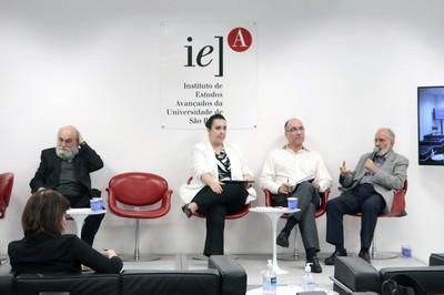 Demi Getschko, Cristina Godoy, Fábio Cozman e Guilherme Ary Plonski 