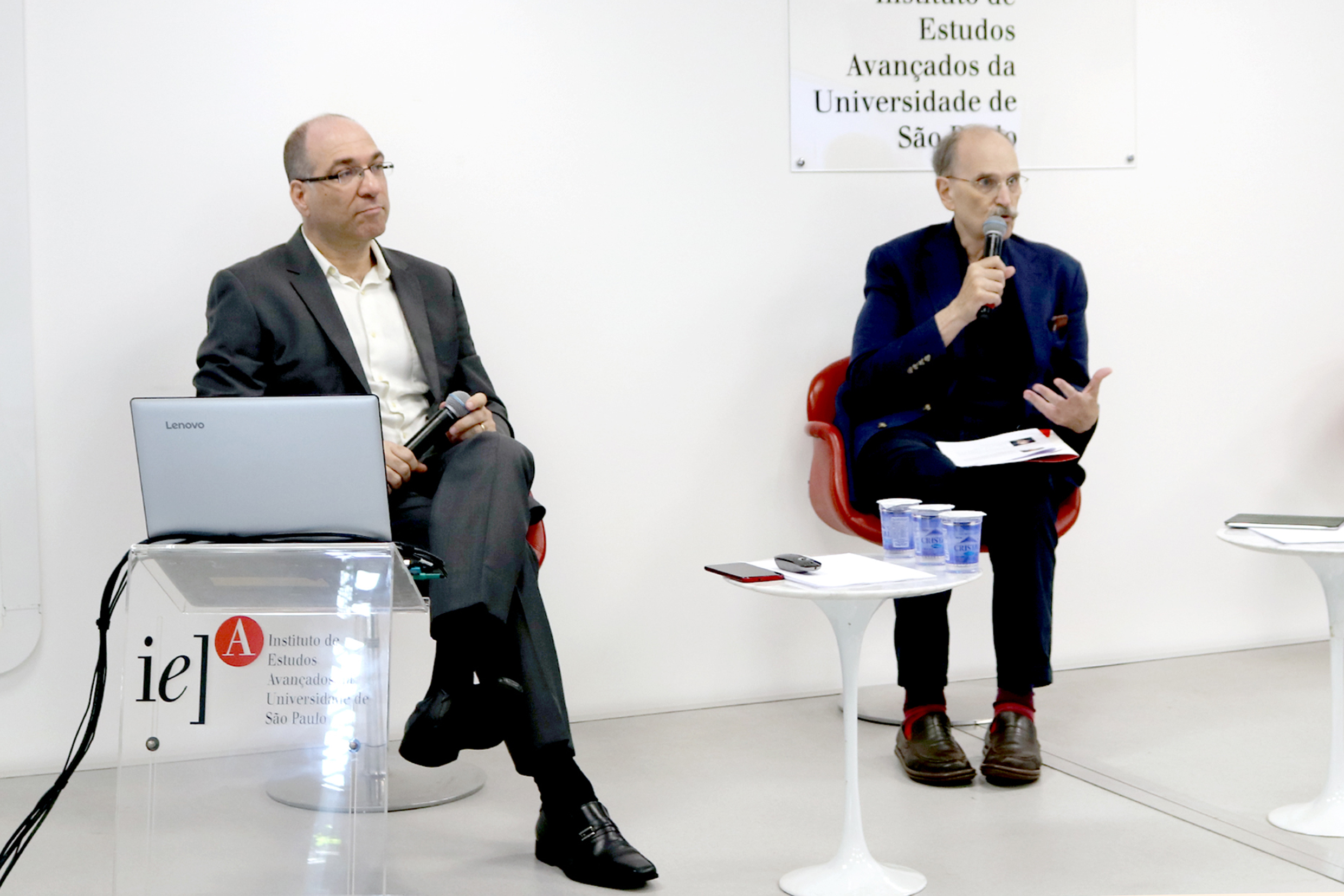  Fábio Cozman e Glauco Arbix