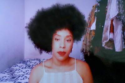 Adnã Ionara, via vídeo-conferência
