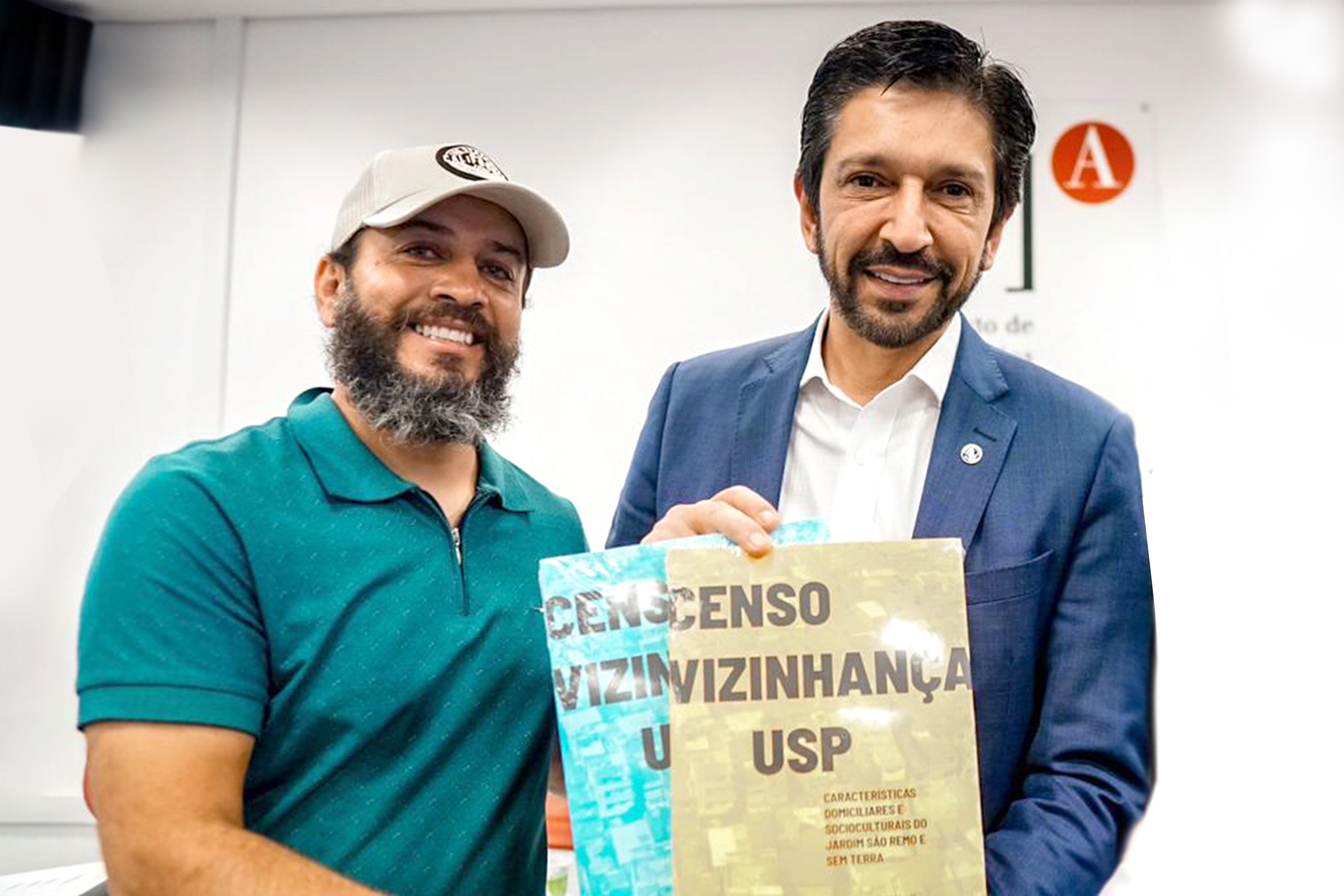 Ericsson Magnavita entrega resultado do Censo realizado nas comunidades vizinhas à USP ao prefeito Ricardo Nunes 