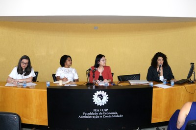 Clara Marinho Pereira, Janina Onuki e Marina Barros