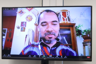 Valdinei Freire, via vídeo-conferência