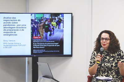 Deisy Ventura apresenta.jpg