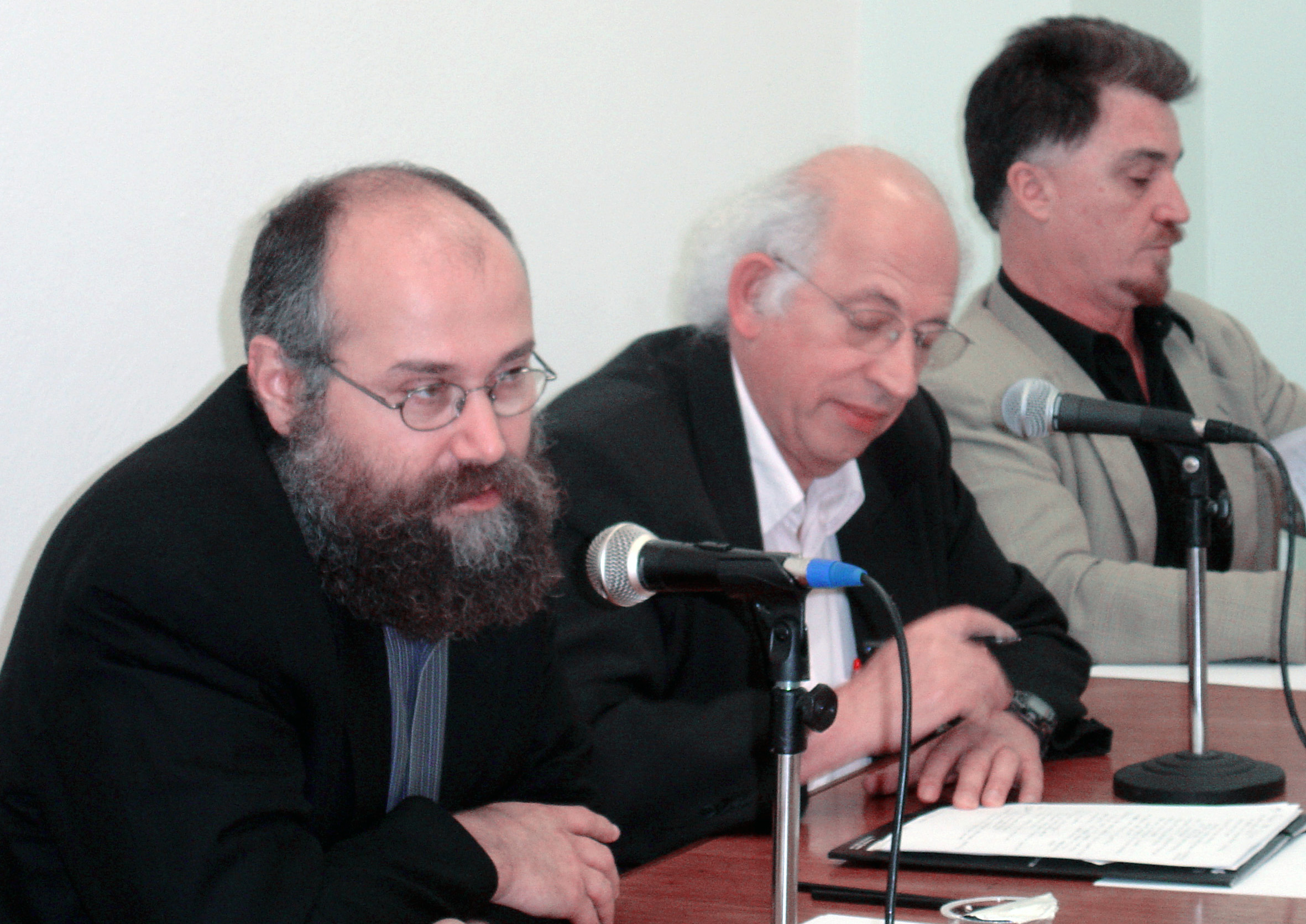 Yochai Bencler, Imre Simon e Thomas Patrick Dwyer