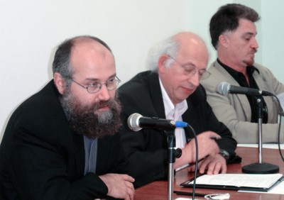 Yochai Bencler, Imre Simon e Thomas Patrick Dwyer
