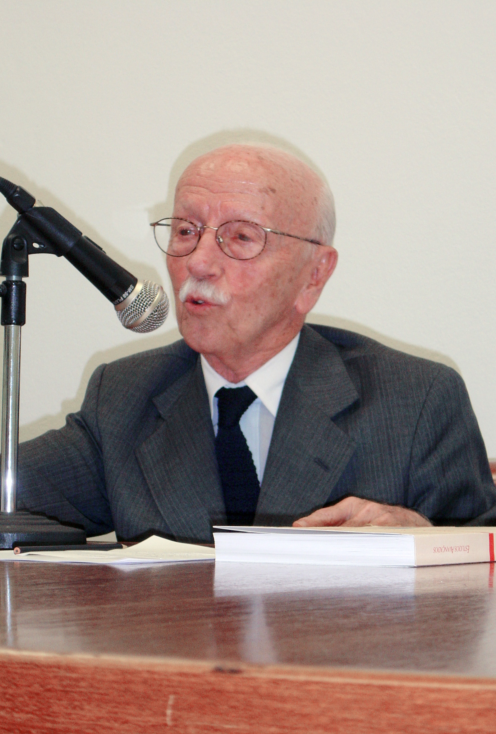 Hélio Bicudo