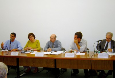 Eduardo Cesar Leão Marques, Regina Meyer, Luiz Eduardo Soares, Bruno Paes Manso e Guilherme Leite da Silva Dias