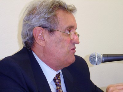 Oswaldo Ubríaco Lopes