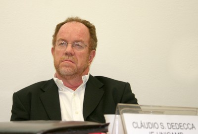 Claudio Salvadori Dedecca