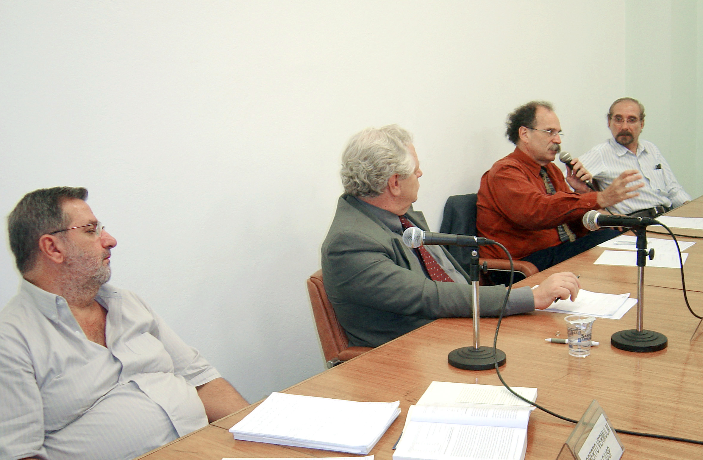 Roberto Vermulm, João Steiner, Glauco Arbix e Júlio Sérgio Gomes de Almeida