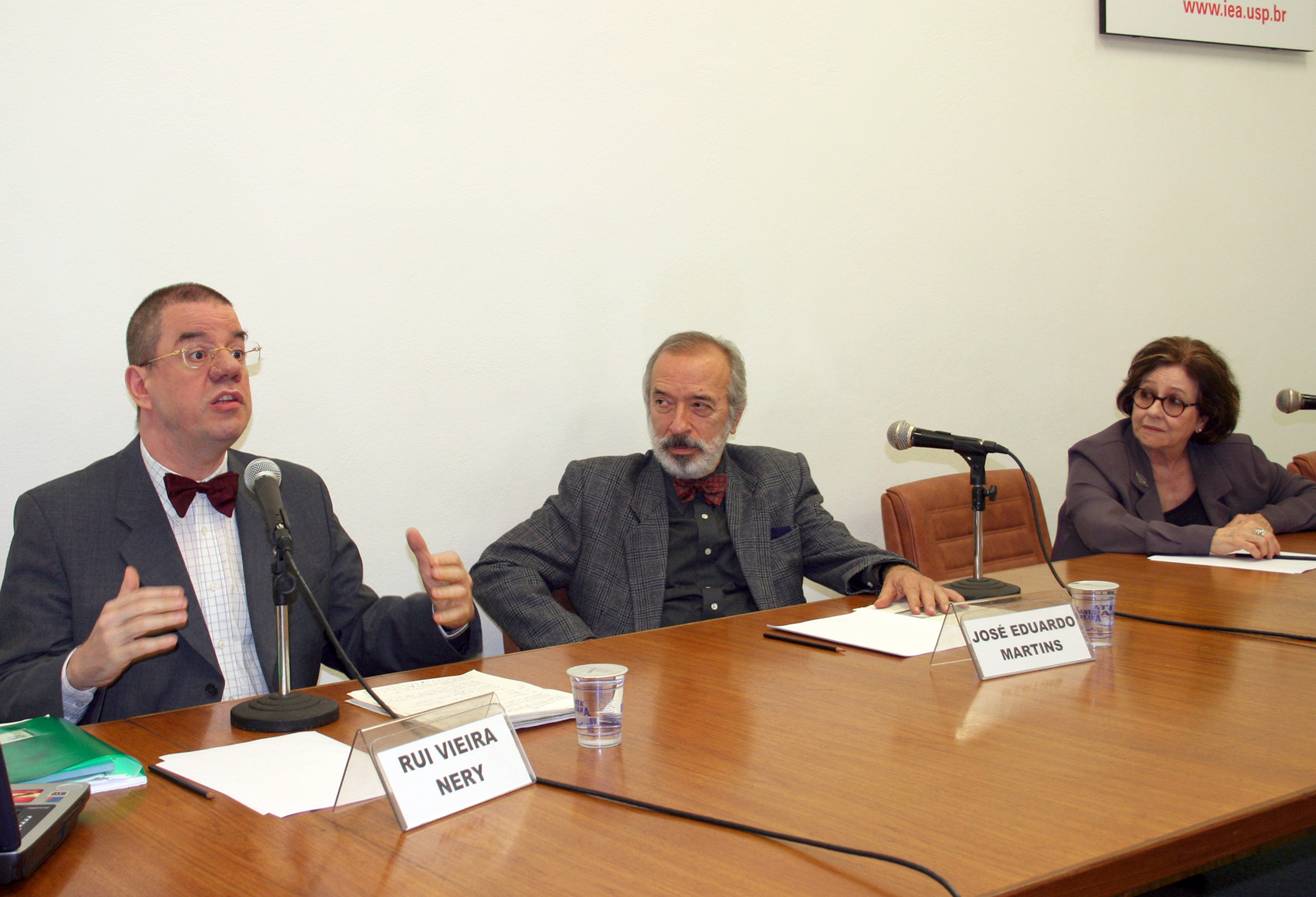 Rui Vieira Nery, José Eduardo Martins e Heloisa Bellotto