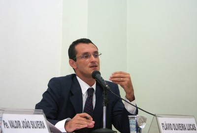 Flávio Oliveira Lucas