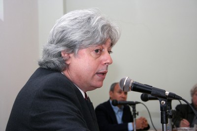 José Esteban Castro