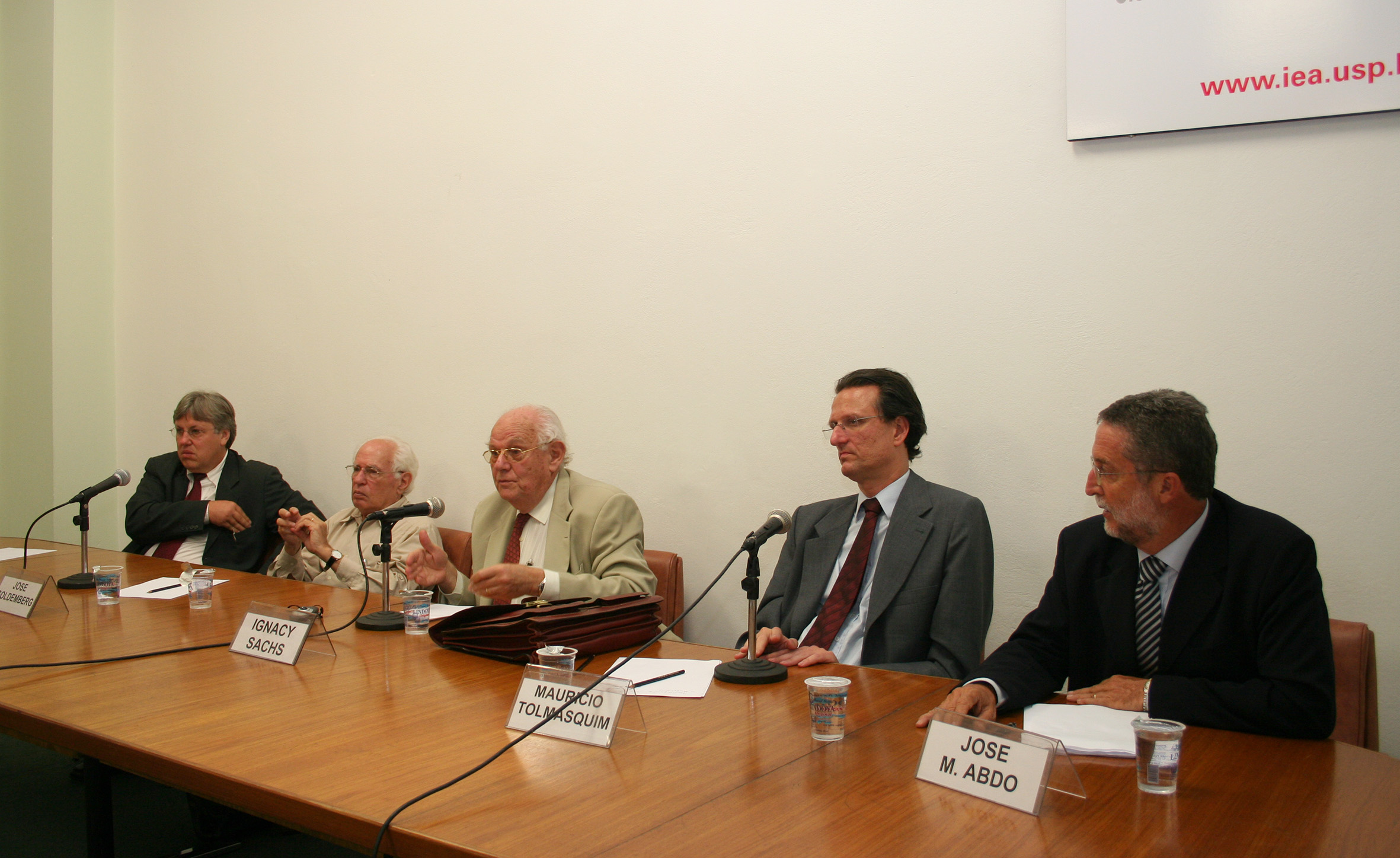 Ildo Sauer, José Goldemberg, Ignacy Sachs, Maurício Tolmasquim e José Mário Abdo