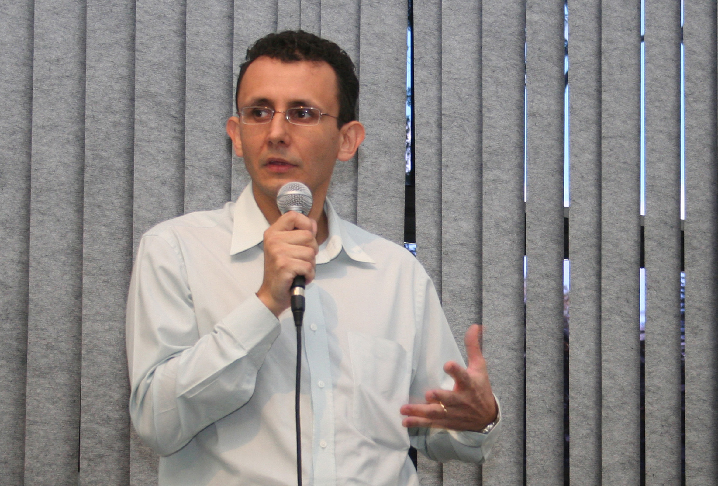 André Luiz  Veiga Guimenes