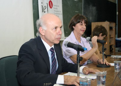 Carlos Roberto Jamil Cury, Elba Siqueira de Sá Barreto e Maria Malta Campos