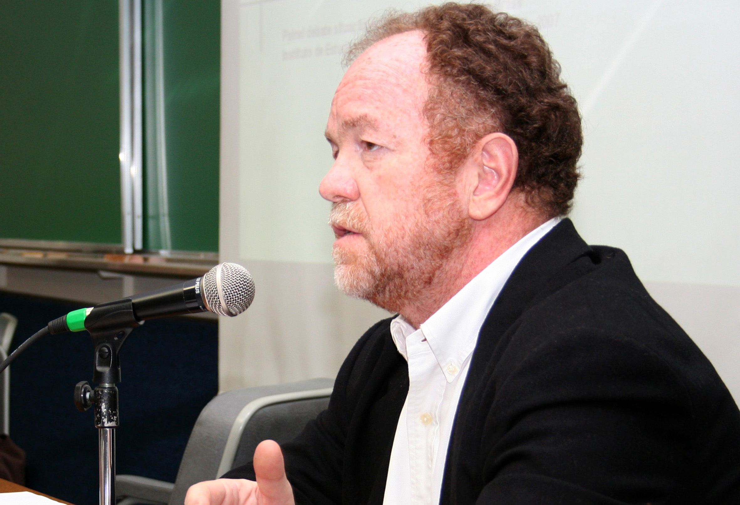 Claudio Salvadori Dedecca