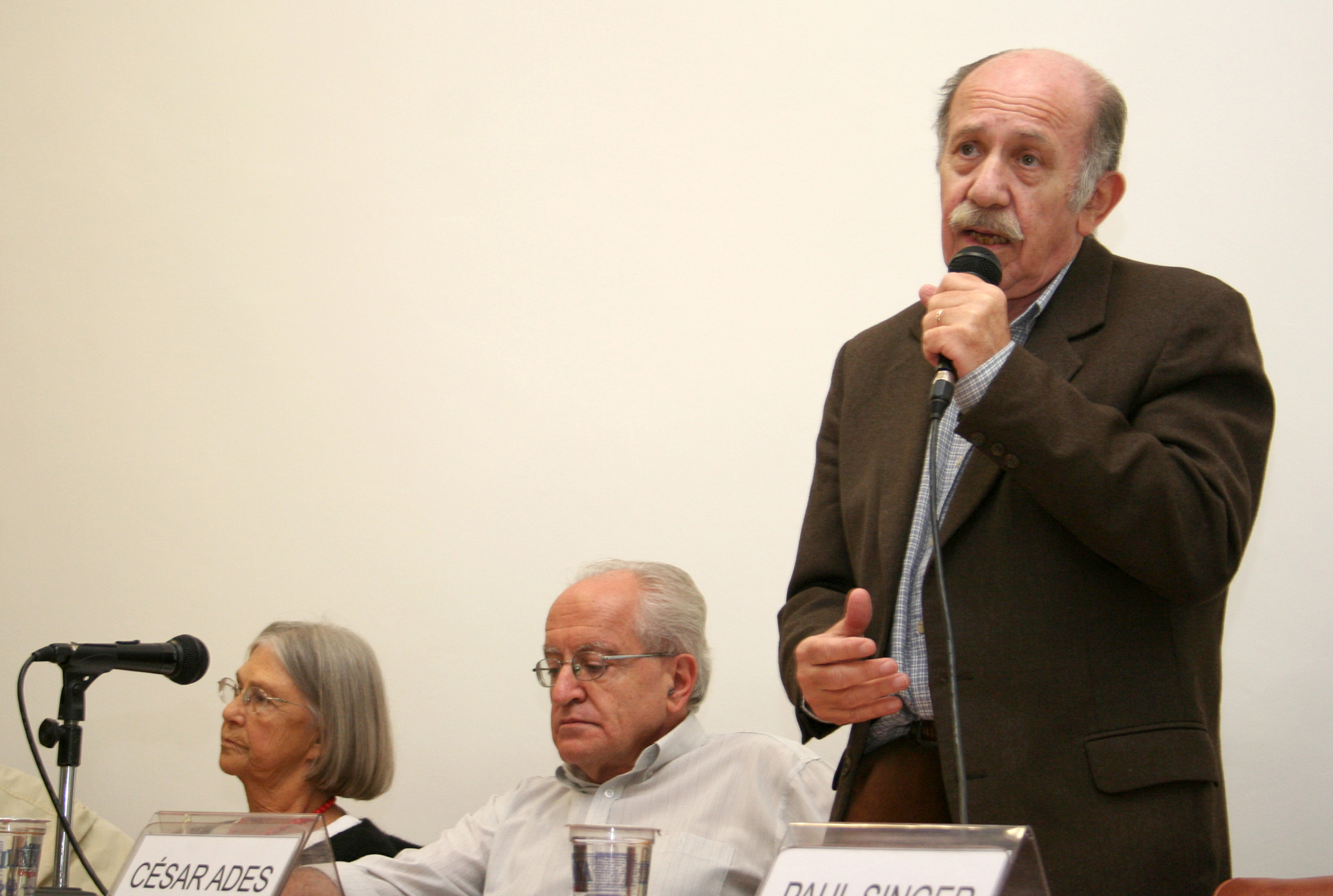 Silvia Leser de Mello, César Ades e Paul Singer