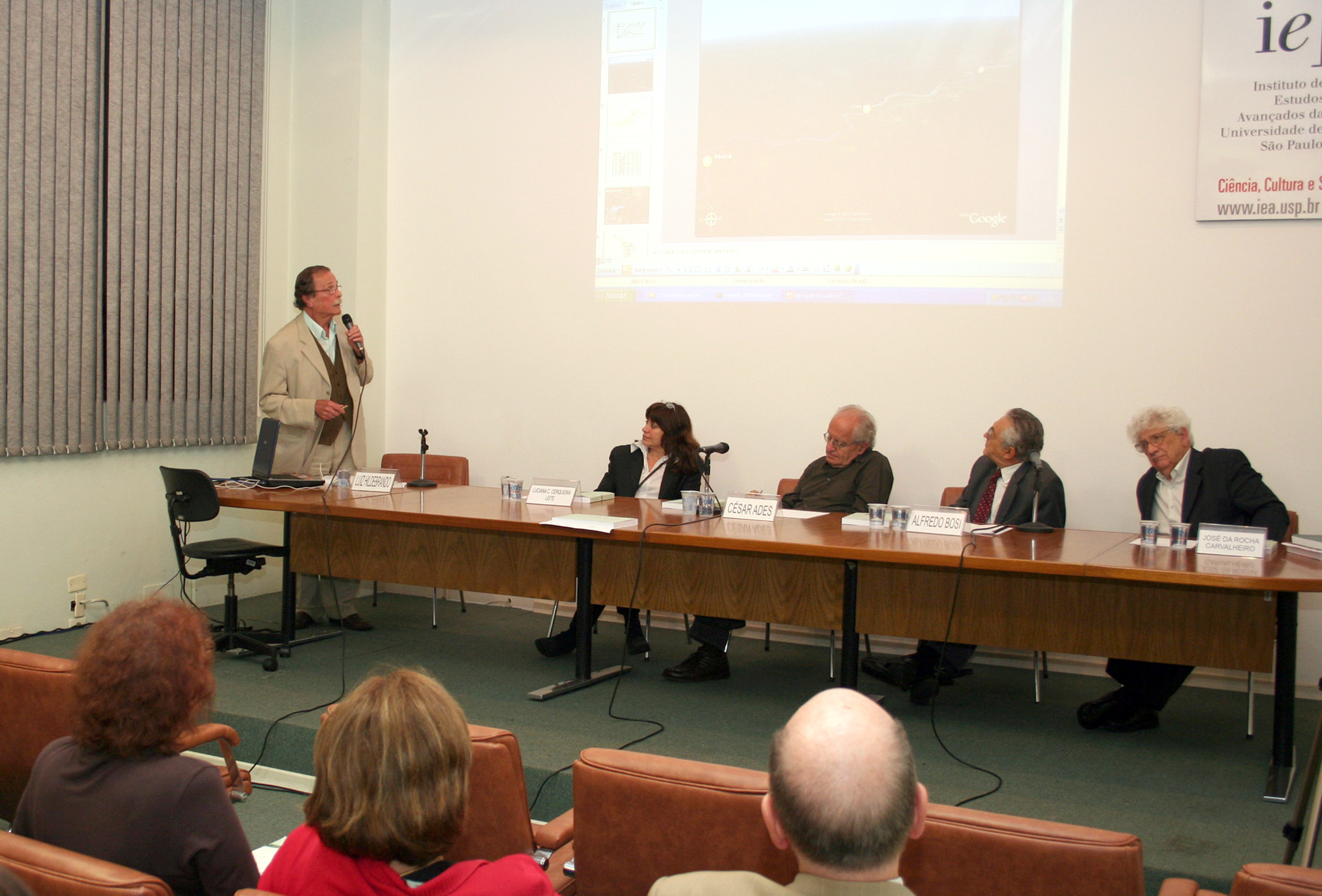 Luiz Hildebrando Pereira da Silva, Luciana Cerqueira Leite, César Ades, Alfredo Bosi e José da Rocha Carvalheiro