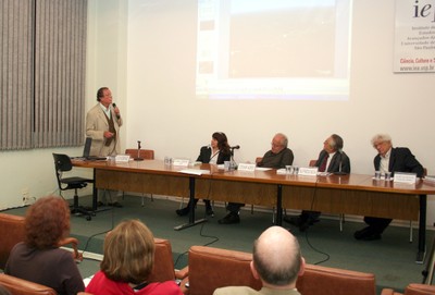 Luiz Hildebrando Pereira da Silva, Luciana Cerqueira Leite, César Ades, Alfredo Bosi e José da Rocha Carvalheiro