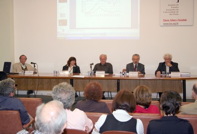 Luiz Hildebrando Pereira da Silva, Luciana Cerqueira Leite, César Ades, Alfredo Bosi e José da Rocha Carvalheiro