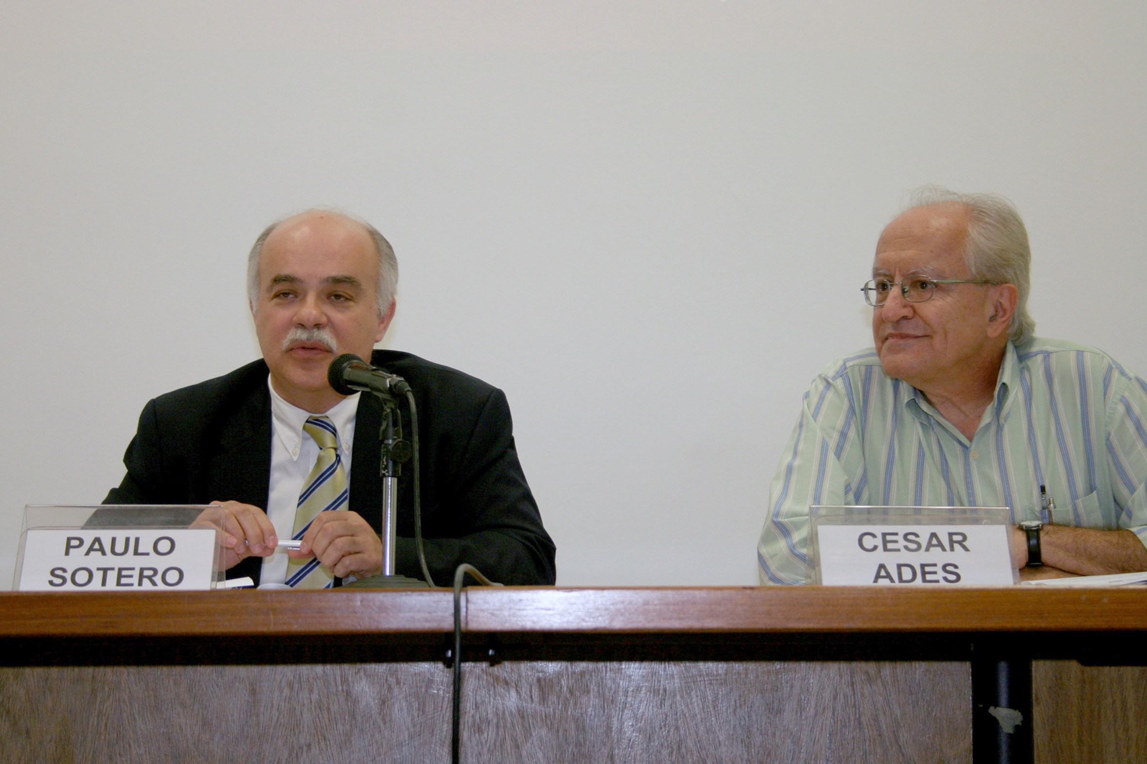Paulo Sotero e César Ades