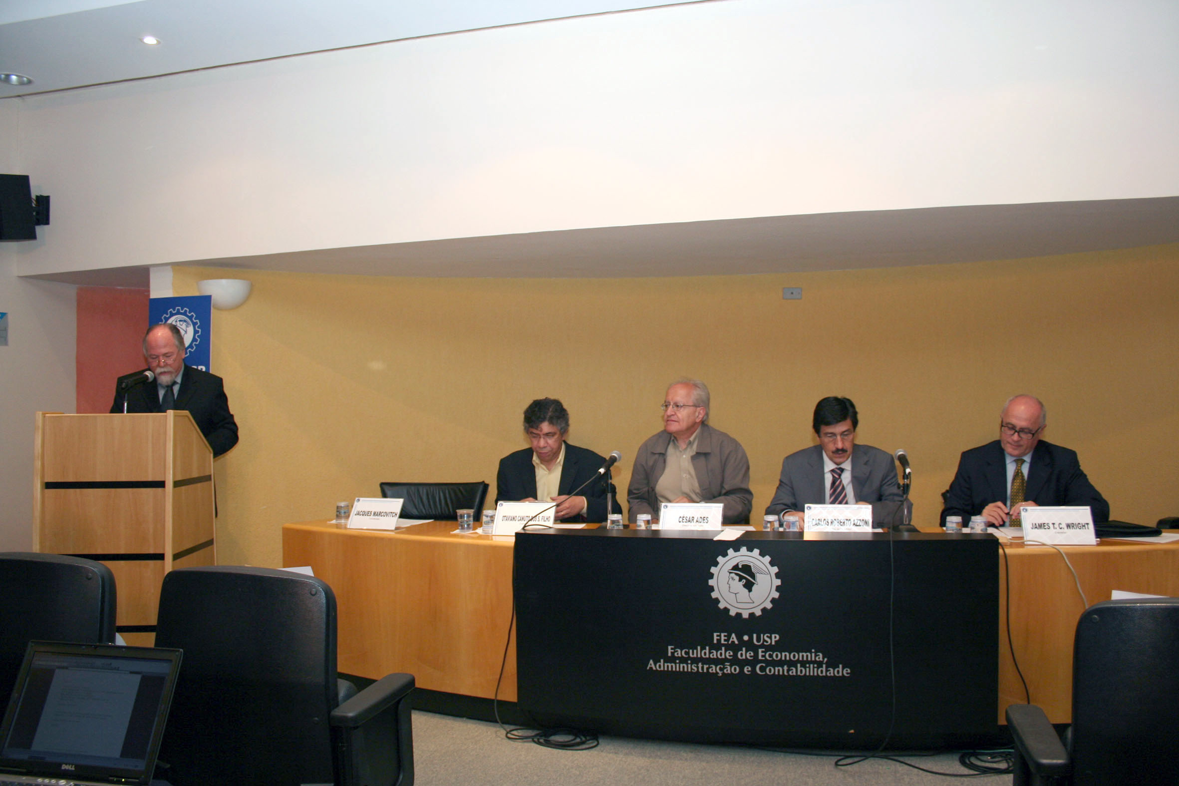 Jacques Marcovitch, Otaviano Canuto dos Santos Filho, César Ades, Carlos Roberto Azzoni e James T. Wright