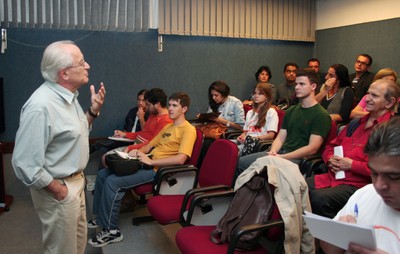 César Ades