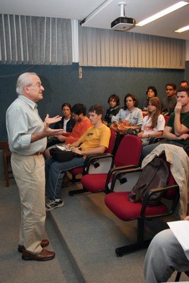César Ades