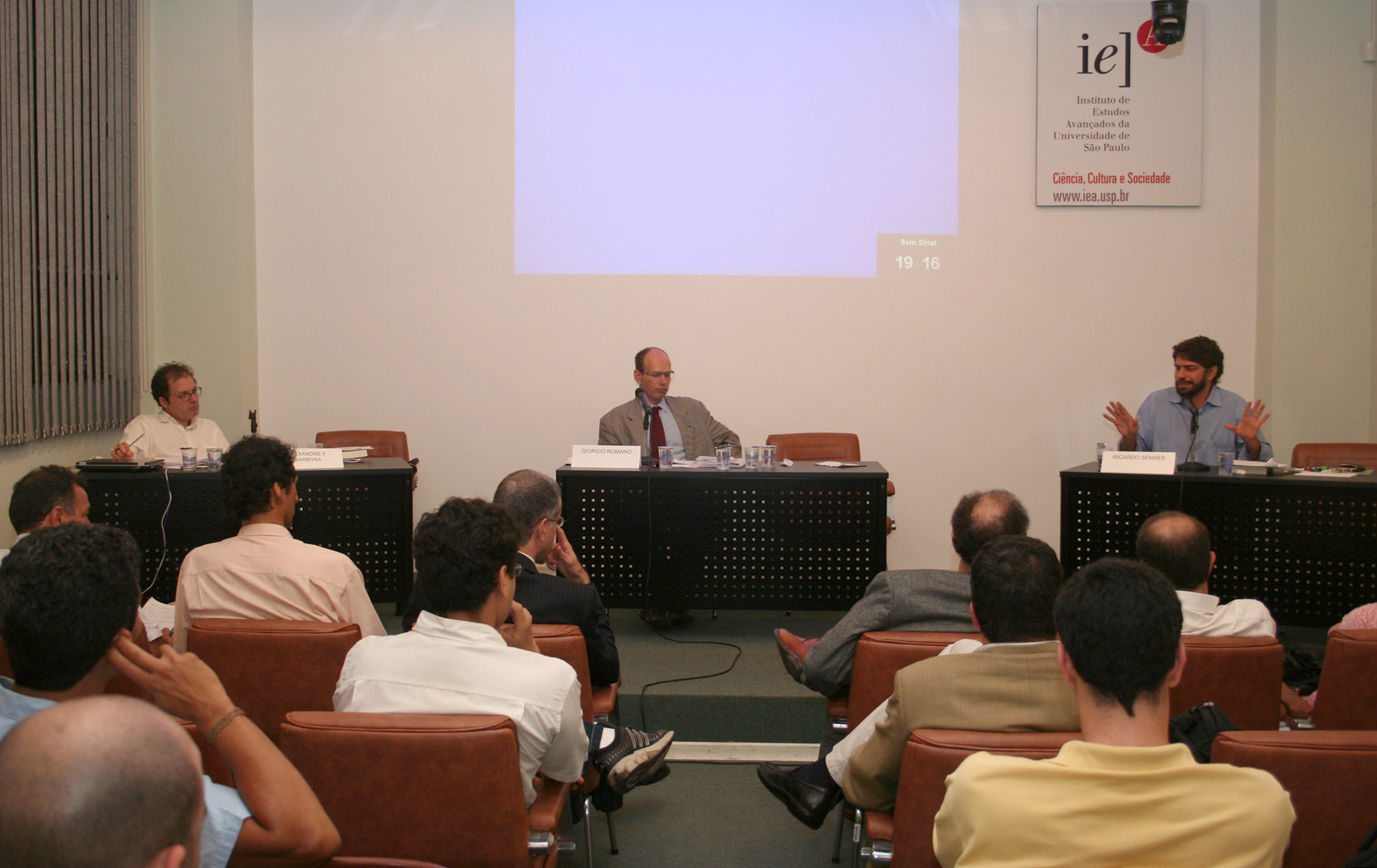 Alexandre F. Barbosa, Giorgio Romano e Ricardo Sennes