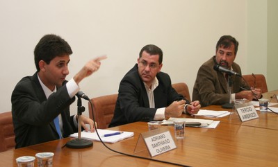 Adriano Santhiago Oliveira, Tercio Ambrizzi e Paulo Artaxo