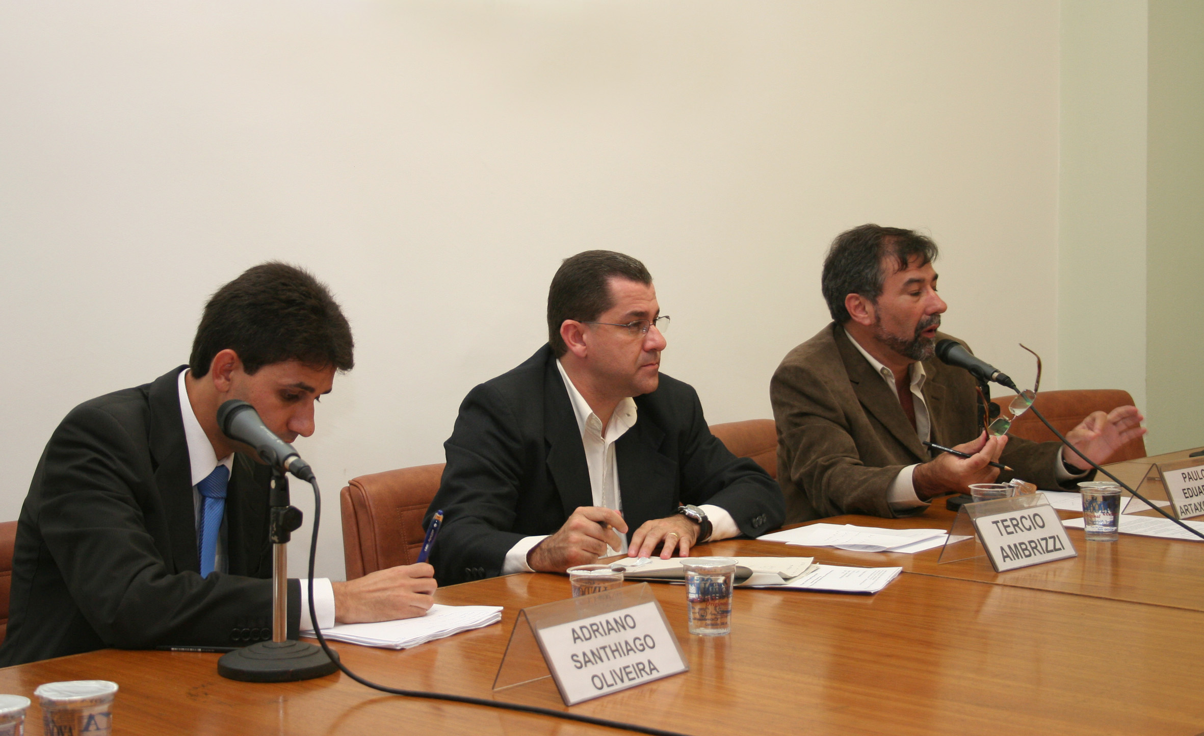 Adriano Santhiago Oliveira, Tercio Ambrizzi e Paulo Artaxo