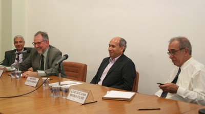 José Eli da Veiga, Sergio Barbosa Serra, Wagner Costa Ribeiro e Luiz Gylvan Meira Filho