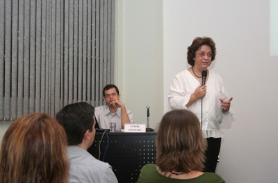 Vera Lúcia Imperatriz Fonseca inicia sua apresentação