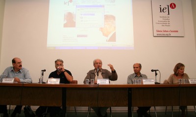 João Vicente Assunção, Paulo Saldiva, César Ades, Wagner Costa Ribeiro e Helena Ribeiro