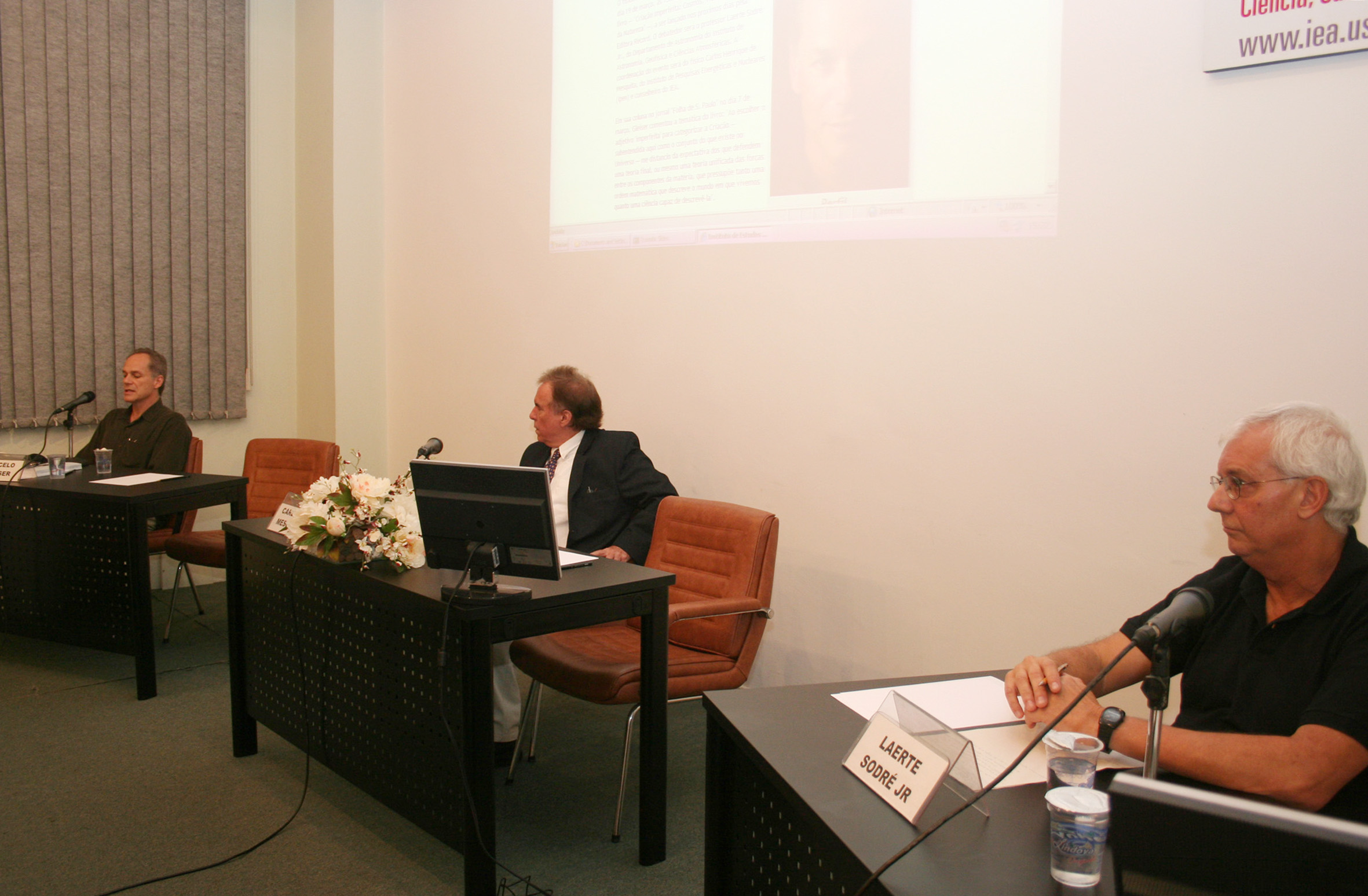 Marcelo Gleiser, Carlos Henrique de Mesquita e Leandro Sodré Jr.