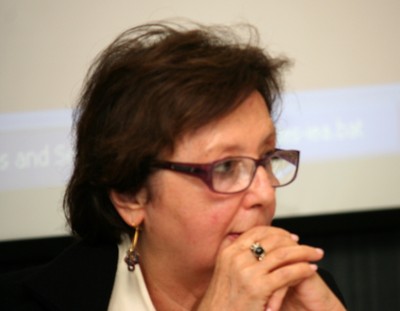Lourdes Sola