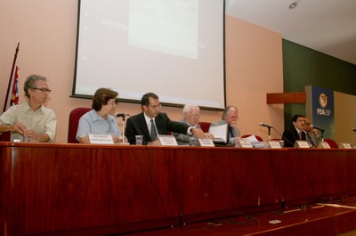 Ricardo Abramovay, Vera Lúcia Imperatriz Fonseca, Eduardo Haddad, José Goldemberg, Jacques Marcovitch, Carlos Roberto Azzoni e José Marengo