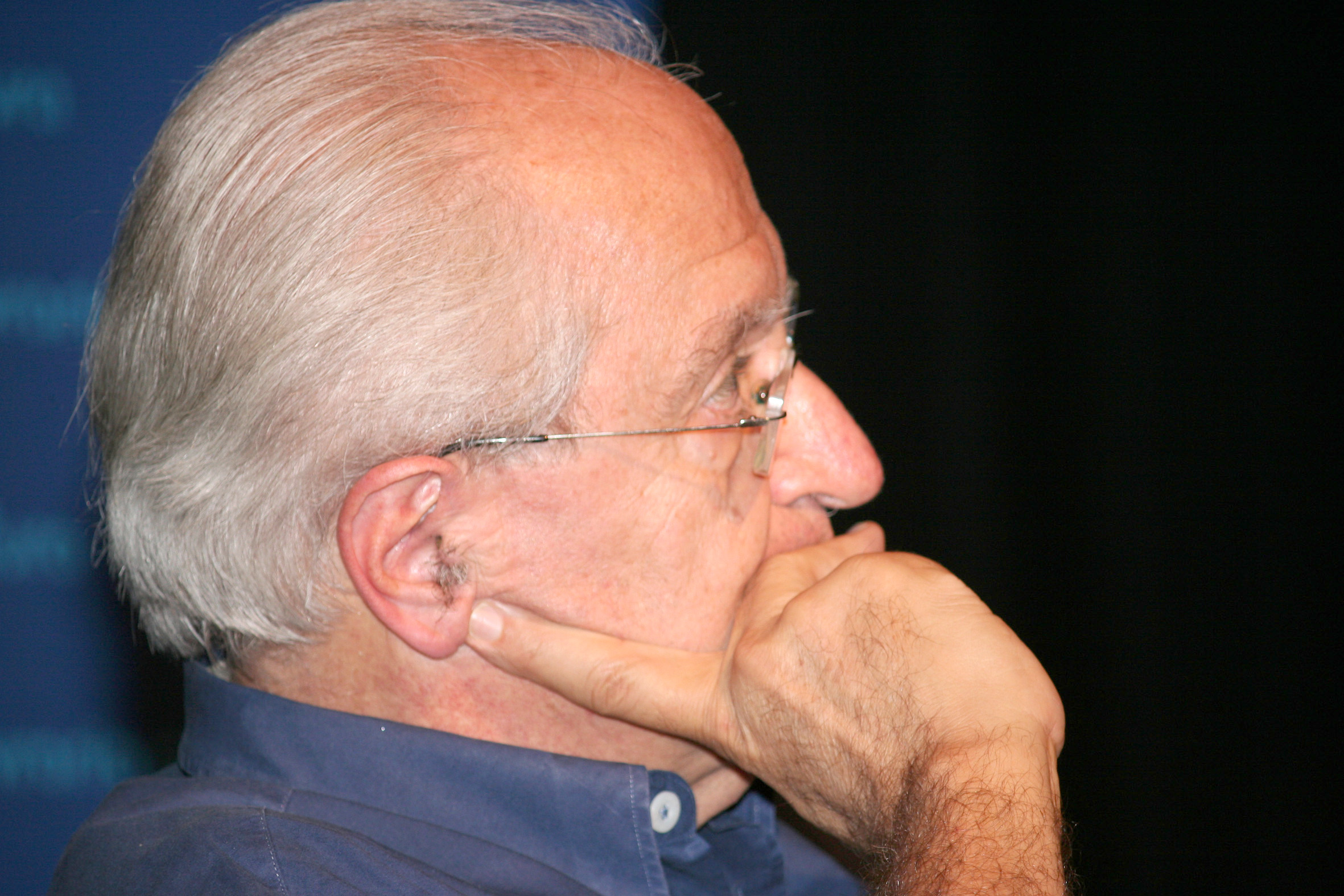 César Ades