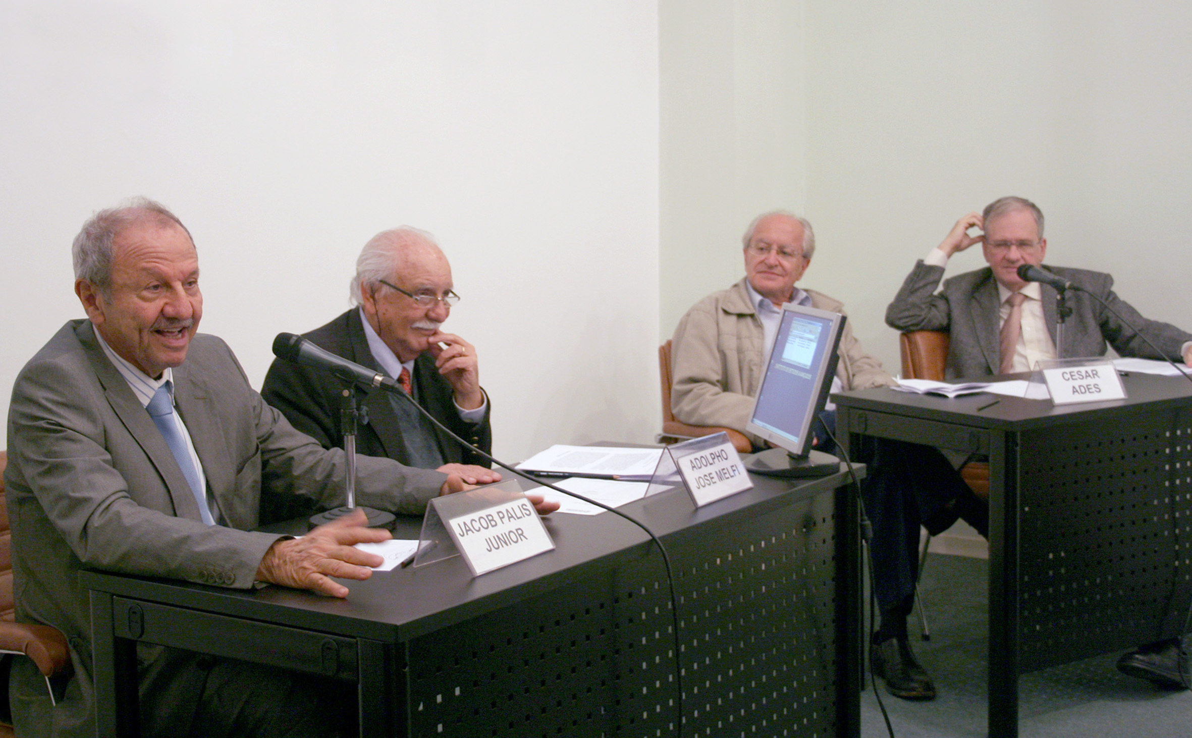 Jacob Palis Jr, Adolpho José Melfi, César Ades e Marco Antonio Zago