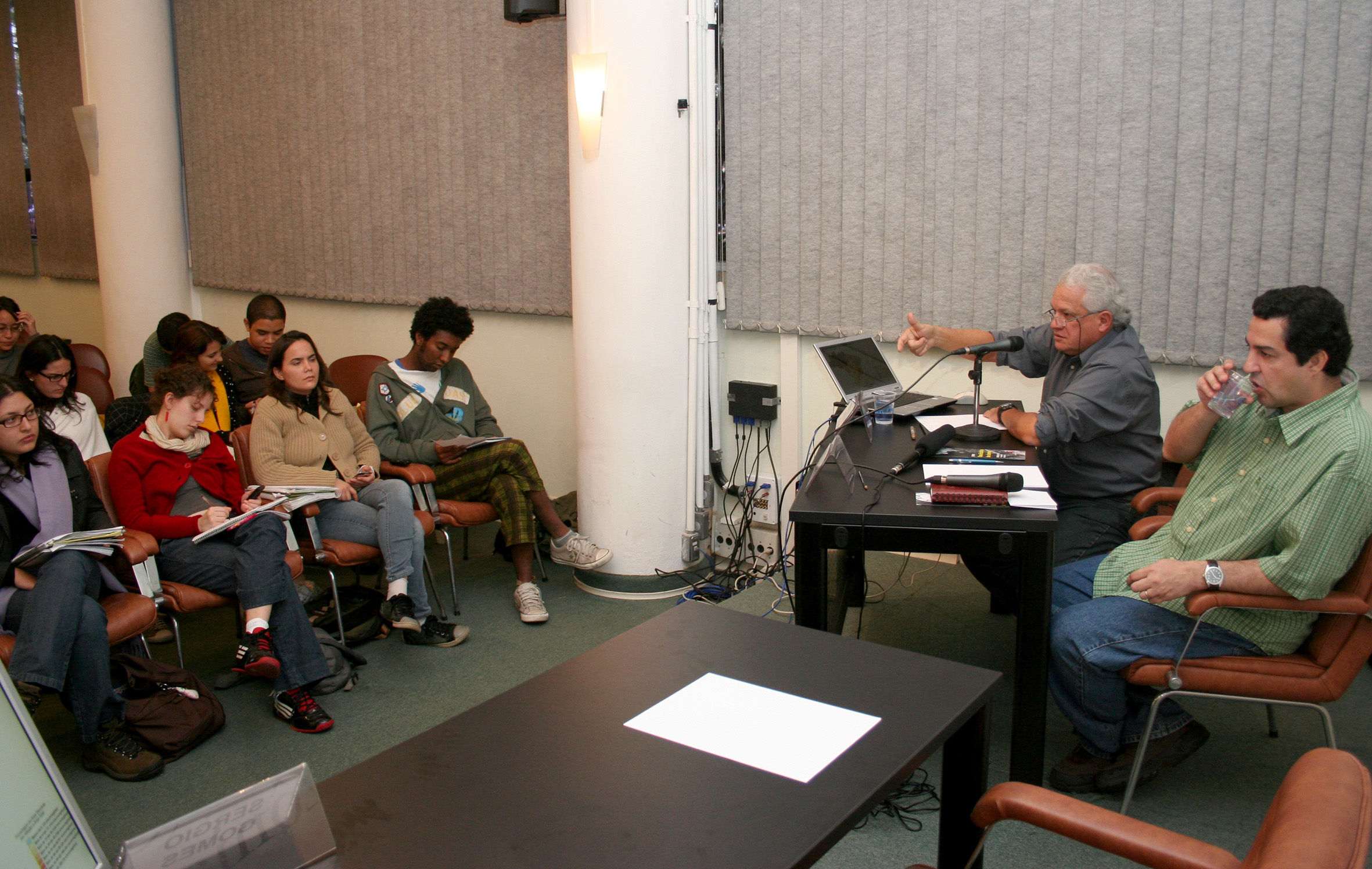 Ariovaldo Umbelino de Oliveira e Pedro Ortiz