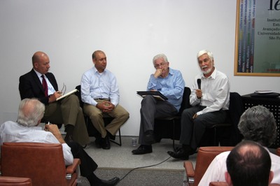 César Ades, Leandro Piquet Carneiro, André Portela Souza, Simon Schwartzman e Edmar Bacha